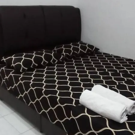 Wany Homestay & Guest House Sungai Petani Exterior photo